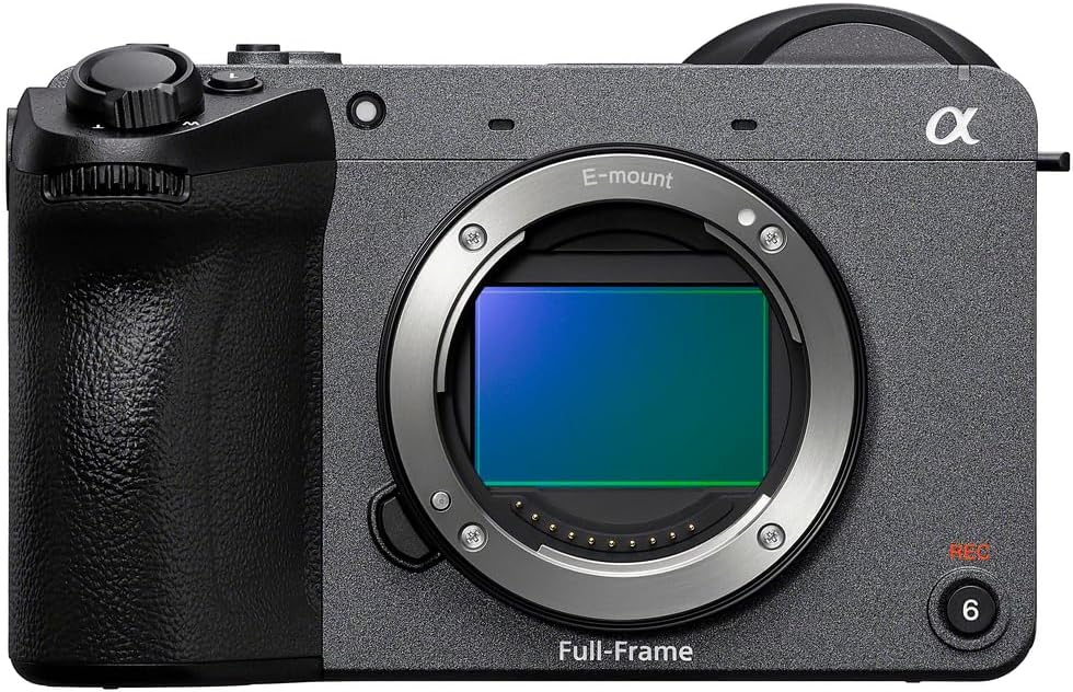 Canon EOS R6 Mark II Mirrorless Camera RF24-105mm f/4L IS USM Lens Kit